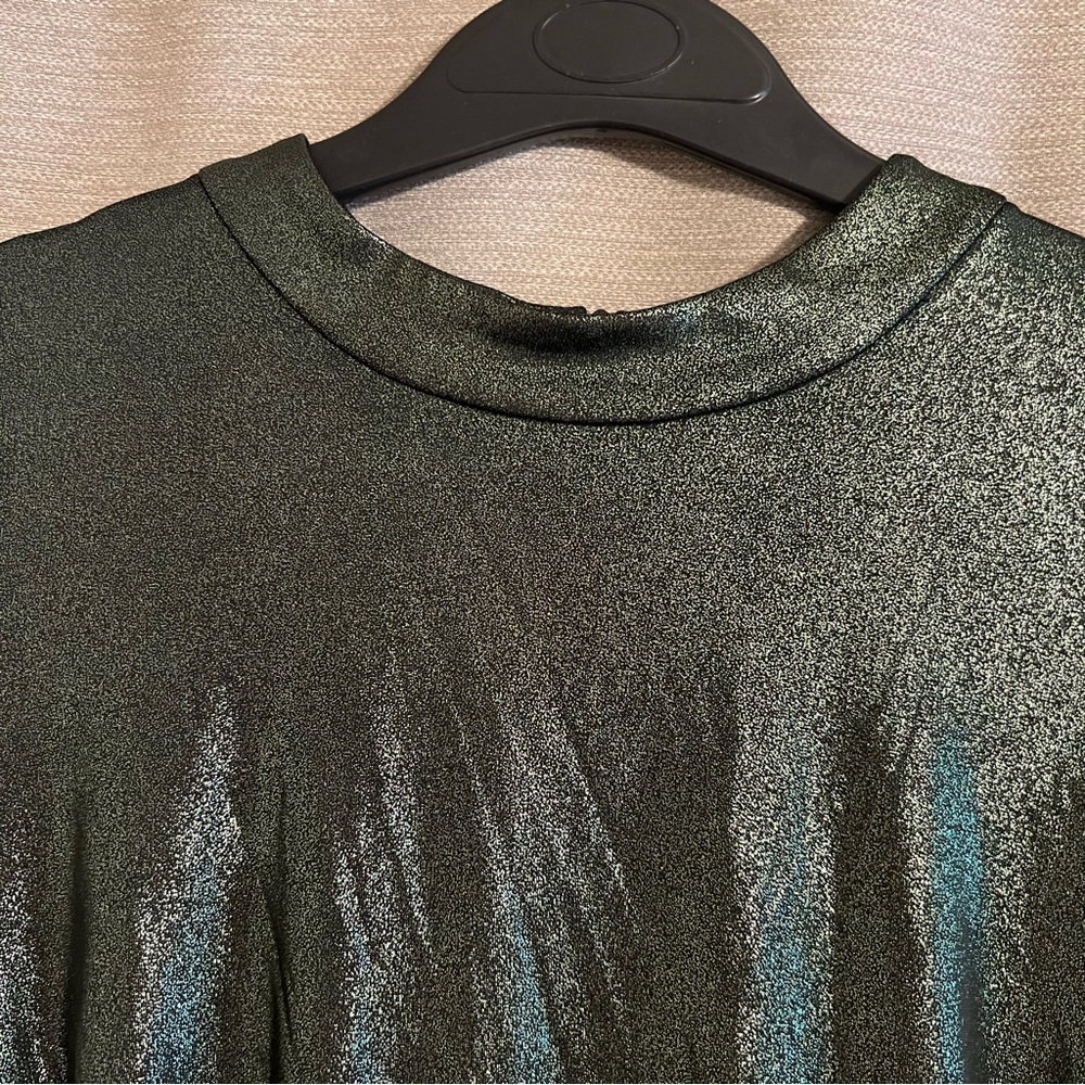 Donna Morgan Metallic Pleated Midi Dress - Green/Black (Size 20W) - Picture 4 of 11